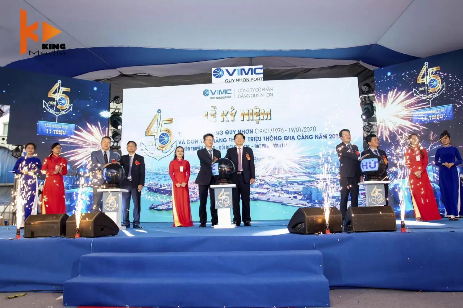 Hình ảnh cho thuê âm thanh gala